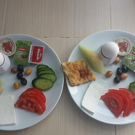 ゲストハウス Umut